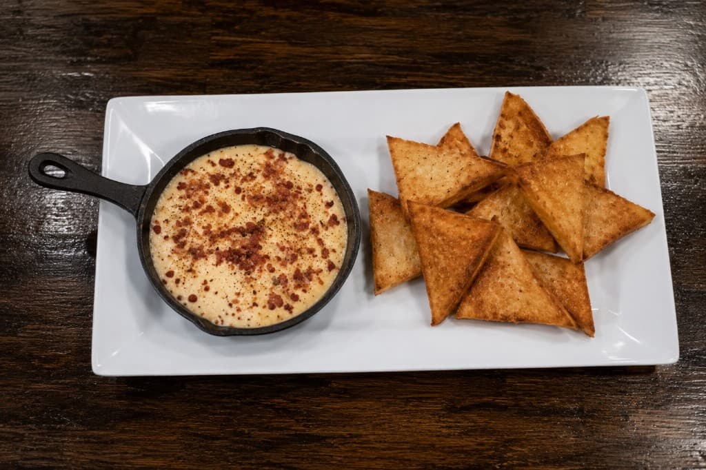 Crab dip with grilled pita chips